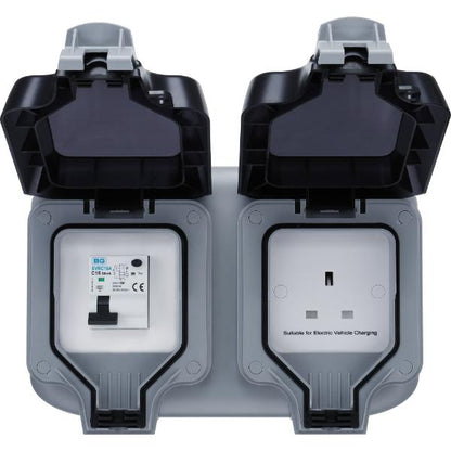 Masterplug 13A Single Switched Socket, IP66