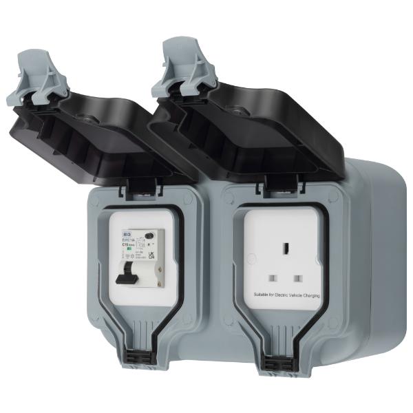 Masterplug 13A Single Switched Socket, IP66
