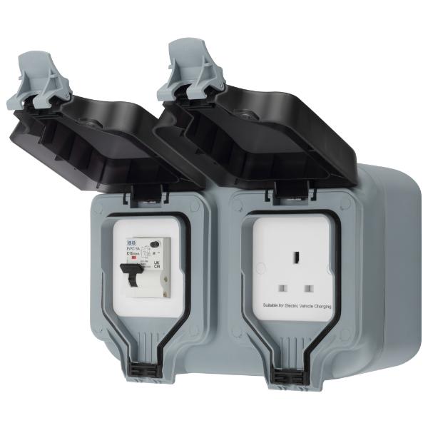 Masterplug 13A Single Switched Socket, IP66