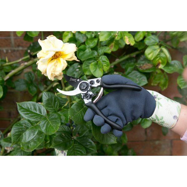 Wilkinson Sword Ultralight Bypass Pruner