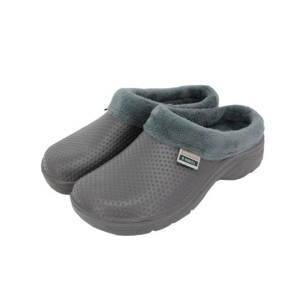 Town &amp; Country Fleecy Cloggies Charcoal Size 4