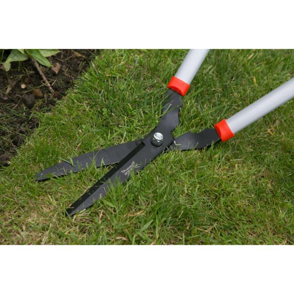 Long Handled Lawn Shears