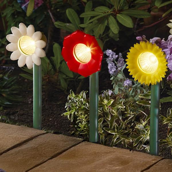 Smart Garden Bloom Beams Solar Stake Light